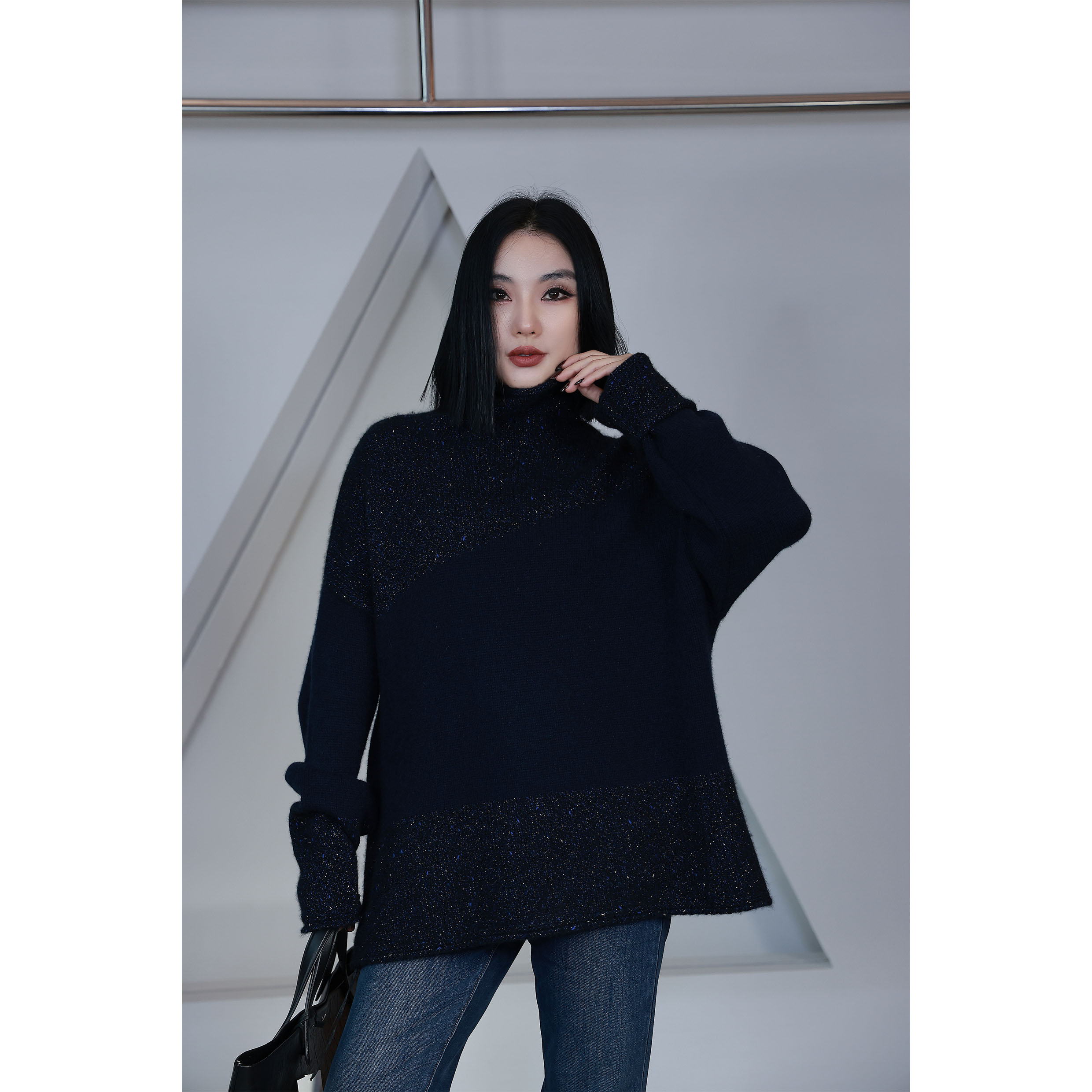 【妙妙精选】HUANGNAJI高领时尚气质设计感山羊绒毛衣85077