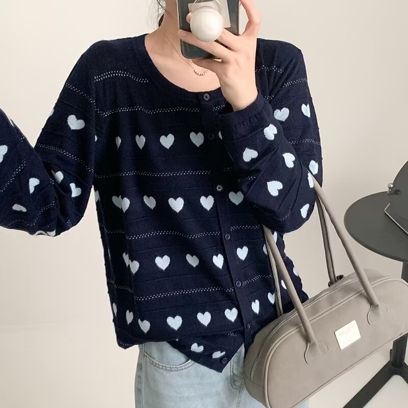 微胖MM秋季新款圆领爱心提花针织开衫外套女大码宽松百搭显瘦上衣