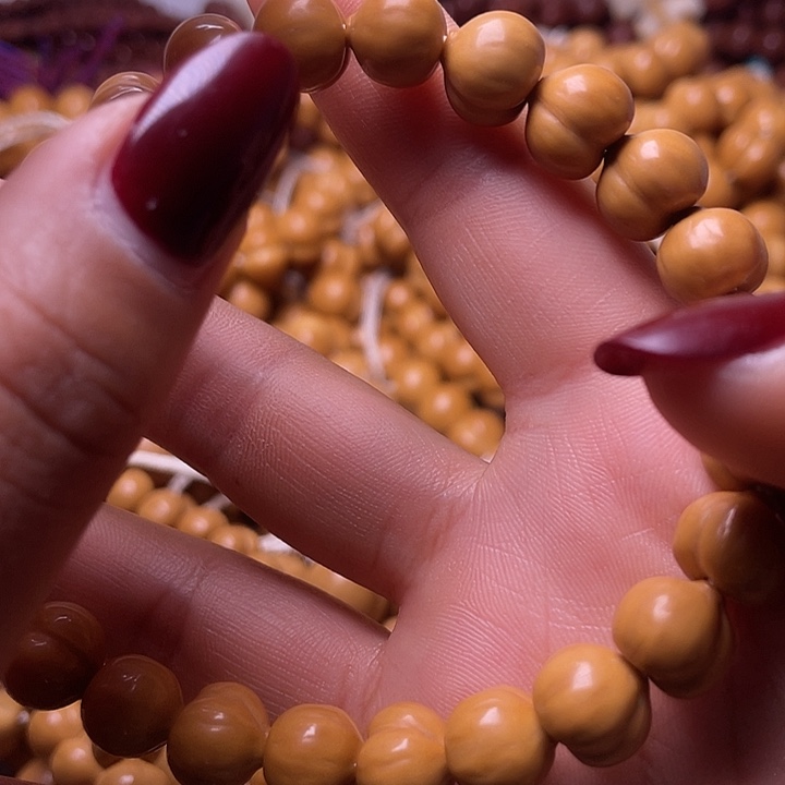 代***Q手串猴头核桃10尺寸镜面柯基屁桃手持全品无暇