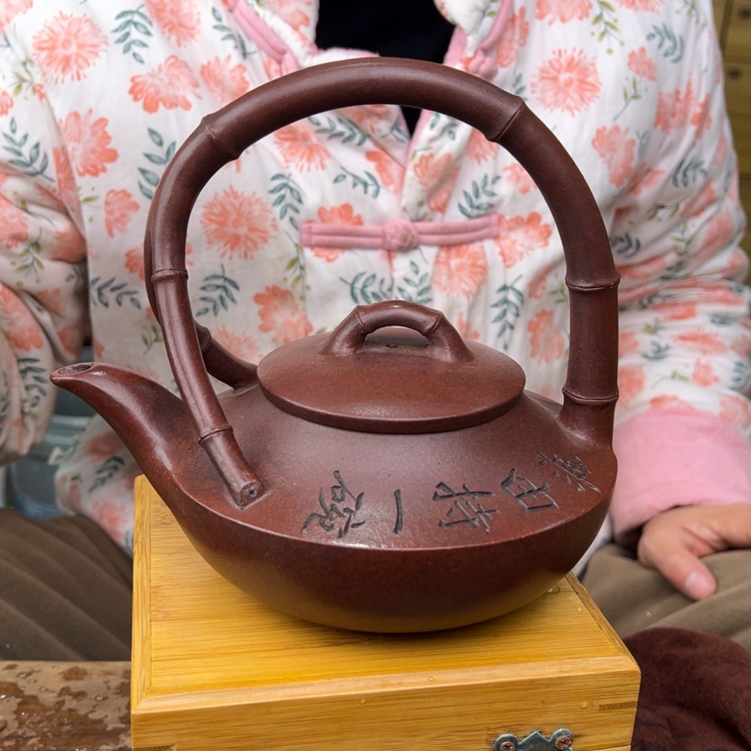 紫砂茶壶宜兴紫砂艺术