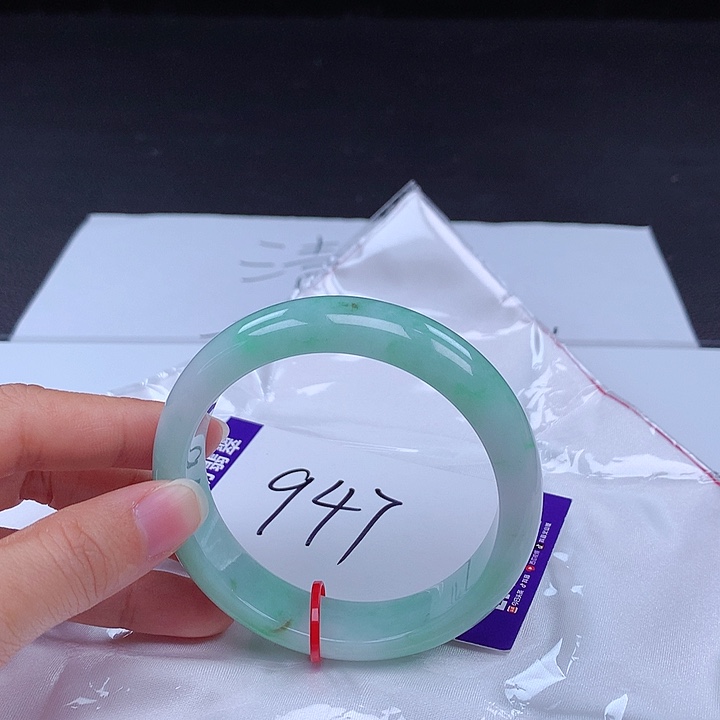翡翠手镯未镶嵌手镯001891