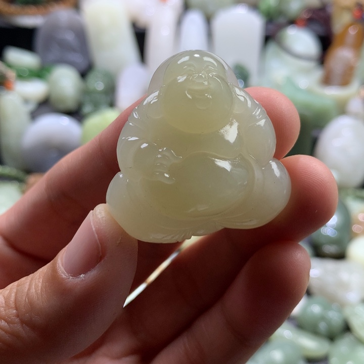 和田玉颈饰未镶嵌