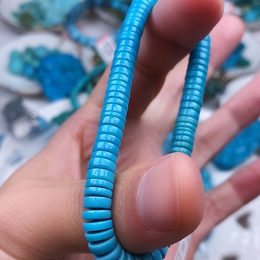 吸****绿松石未镶嵌珠宝奇石