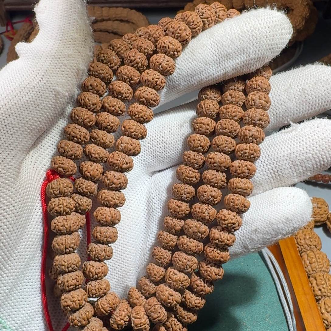 金刚菩提吊坠熊**熊六瓣老树王