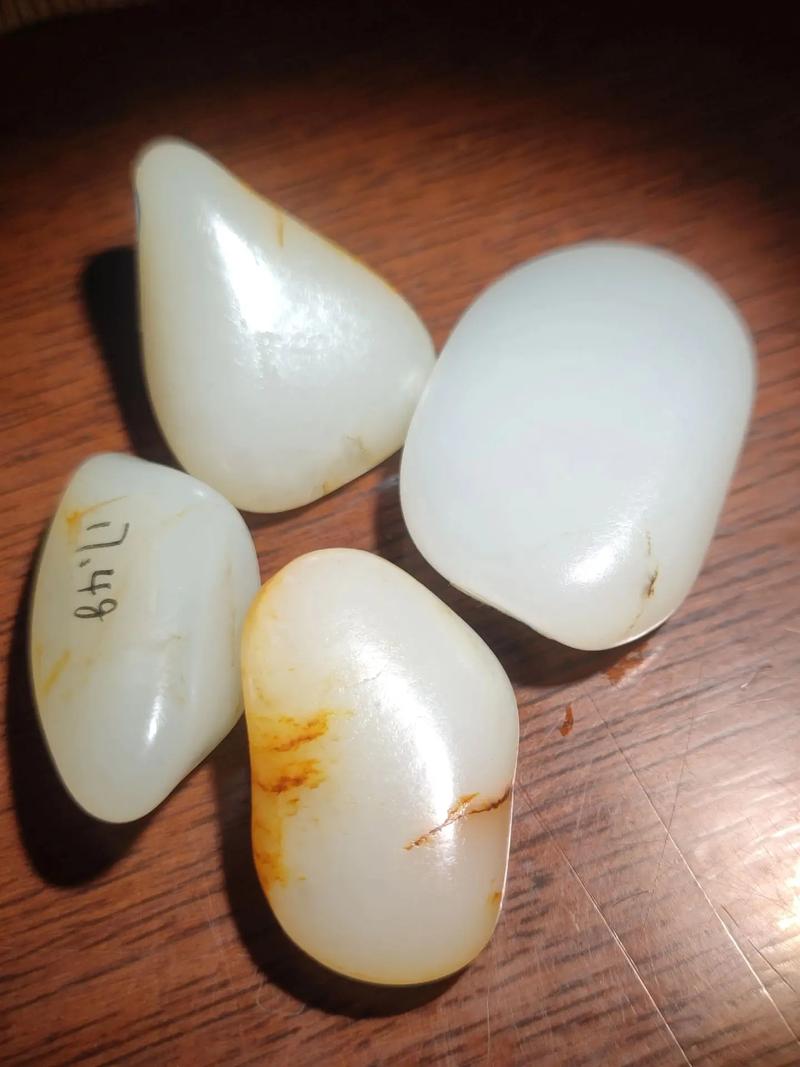 新疆和田盆景石子料多样性发