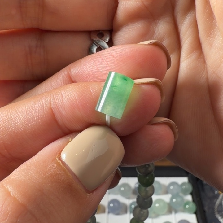 糯****翡翠散珠翡翠散珠9.5*6.5