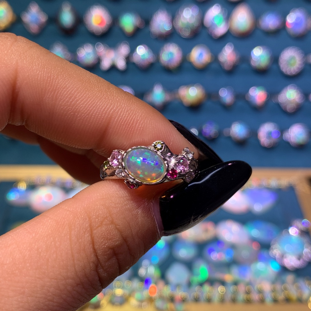 E***a欧泊银S925镶嵌戒指款