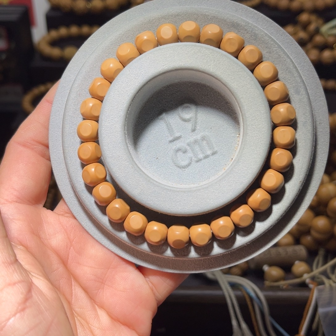 猴头核桃吊坠7+一级品六方手串全品无瑕无药