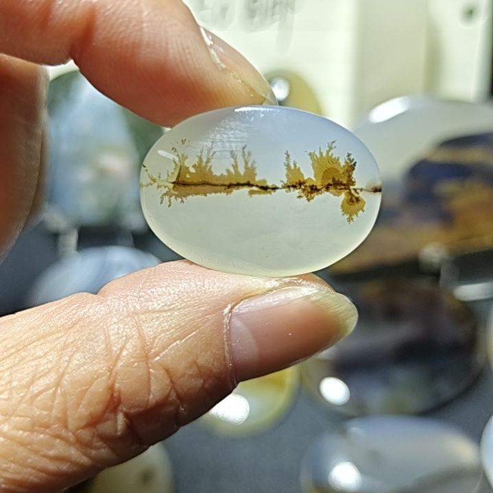 玛瑙/玉髓未镶嵌珠宝奇石