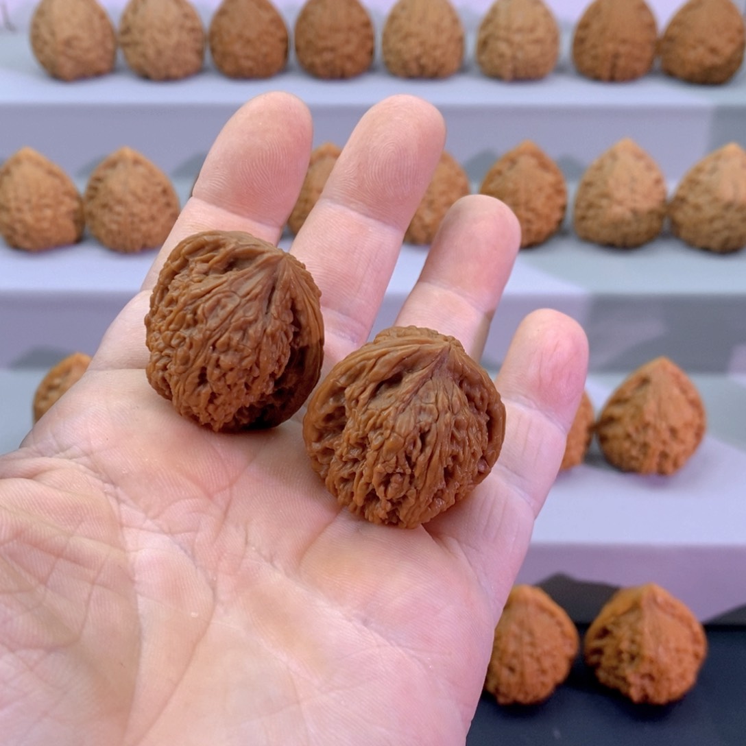 文玩核桃把件陌*33南疆石