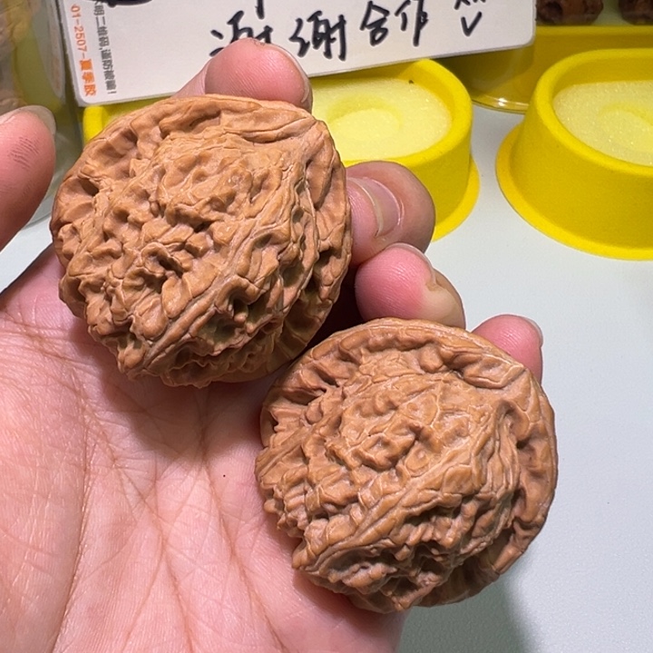 浮***陈把件文玩核桃白狮子