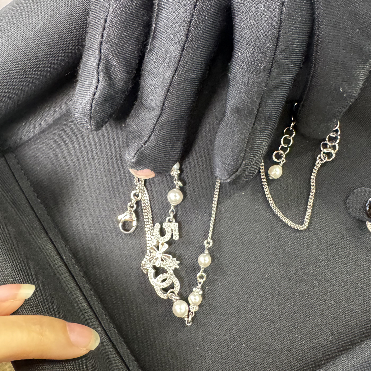 99新 Chanel/香奈儿 chanel满钻5号logo项链