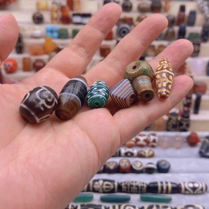 合金颈饰玛瑙/玉髓