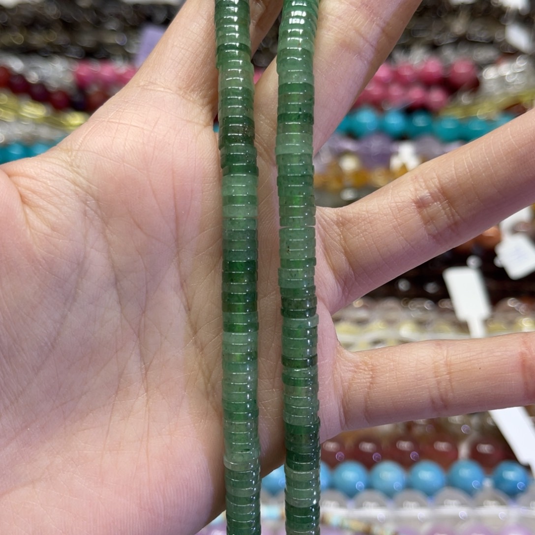 未镶嵌水晶颈饰天然绿草莓卡6.4长条38厘米