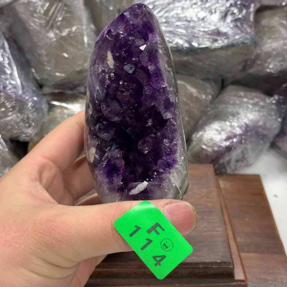 紫晶大型摆件（非配饰）未镶嵌
