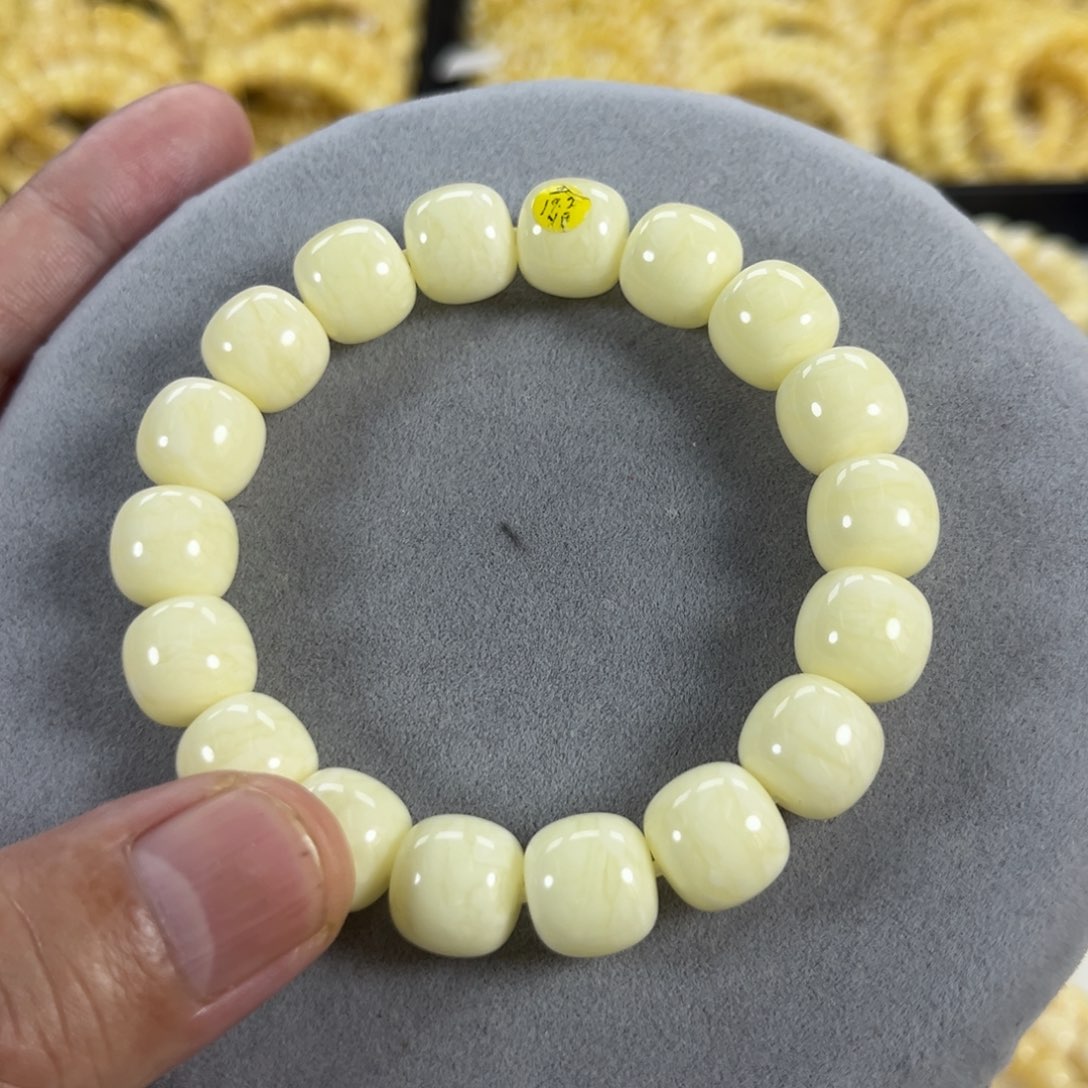 蜜蜡手串未镶嵌乌料同料白蜡