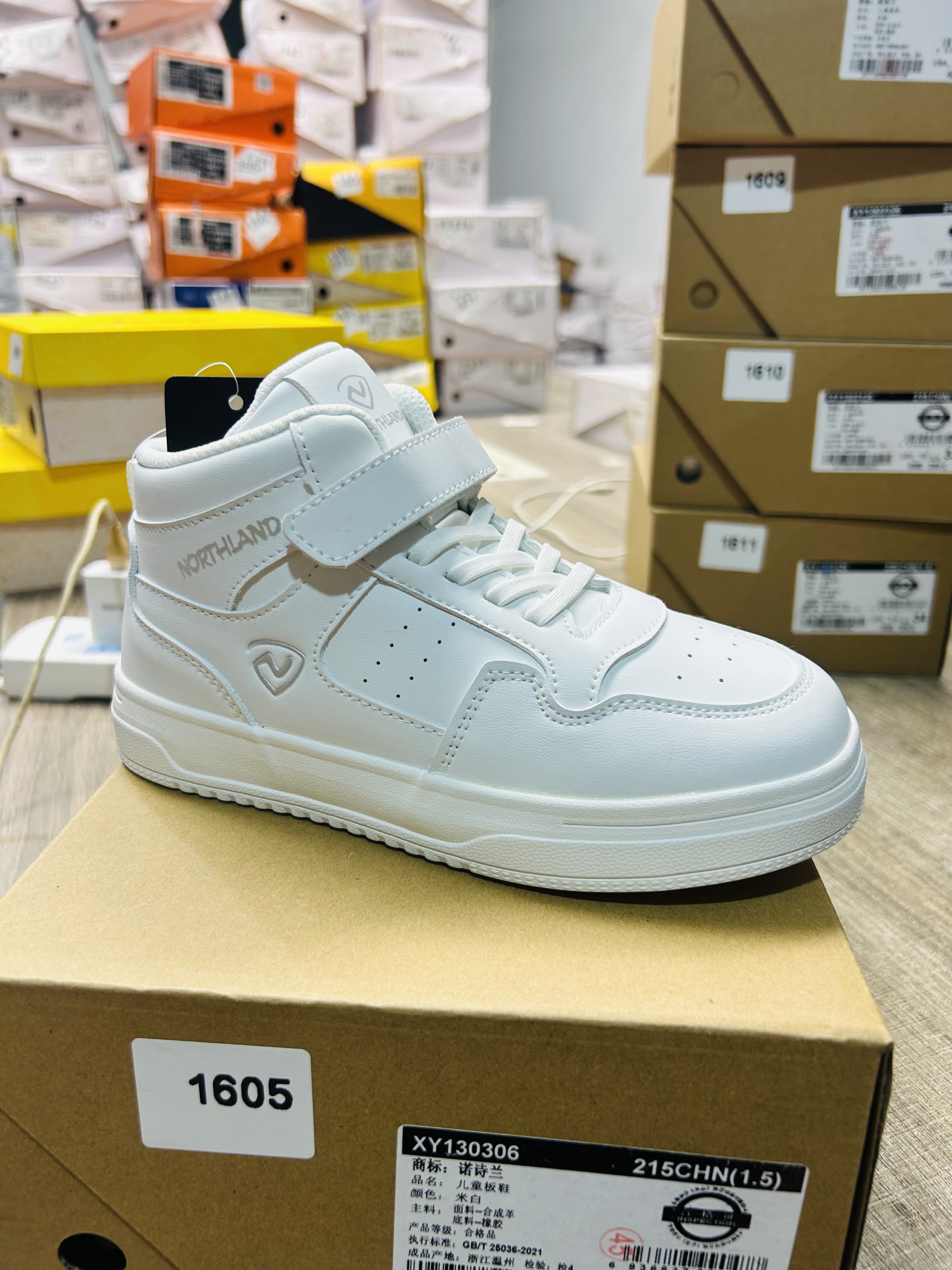 (有尺码)1603-1604-1605儿童中大童秋冬季板鞋四季童鞋中大童