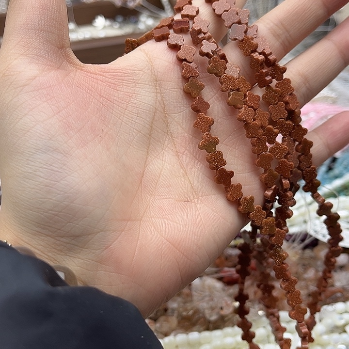 玛瑙/玉髓未镶嵌珠宝半成品一条7mm左右金沙石四叶草