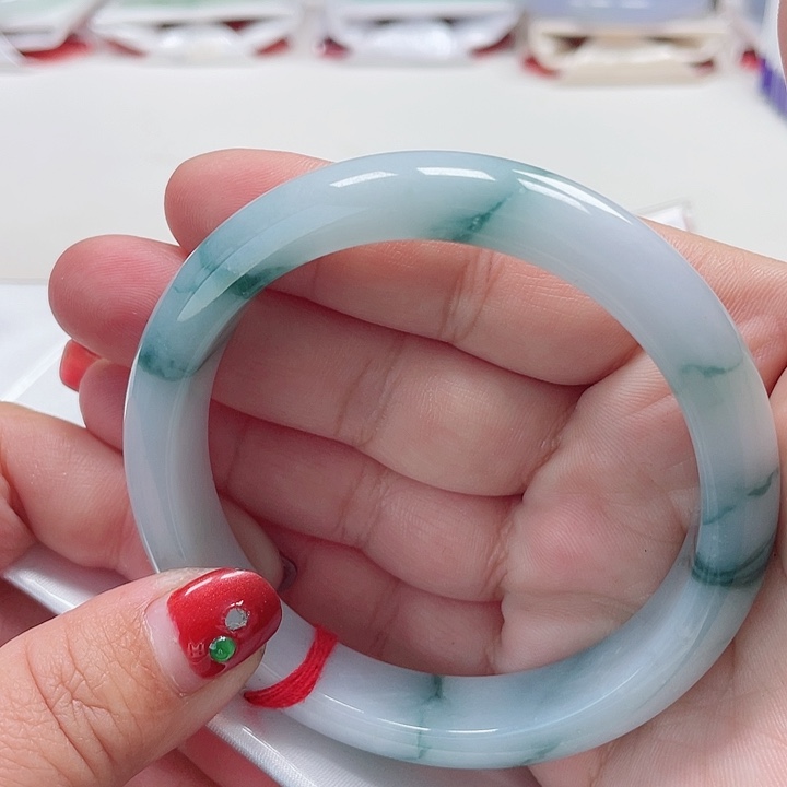 翡翠手镯未镶嵌缅甸翡翠手镯62圈