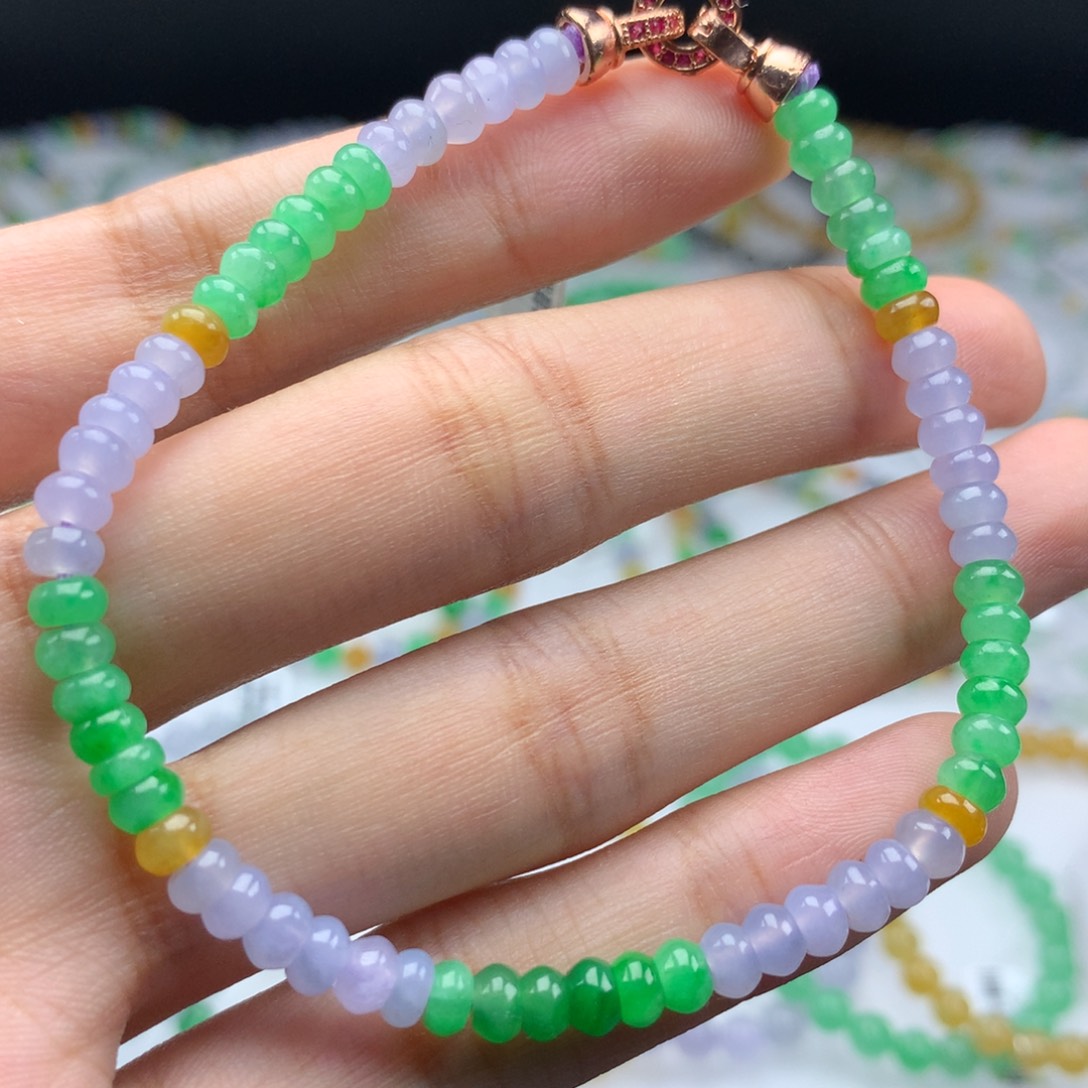 翡翠手链未镶嵌卡