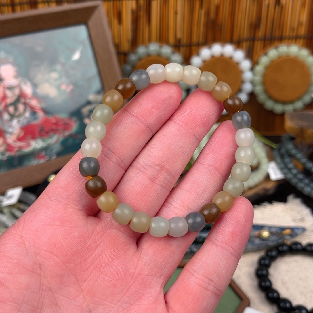 和田玉未镶嵌手链