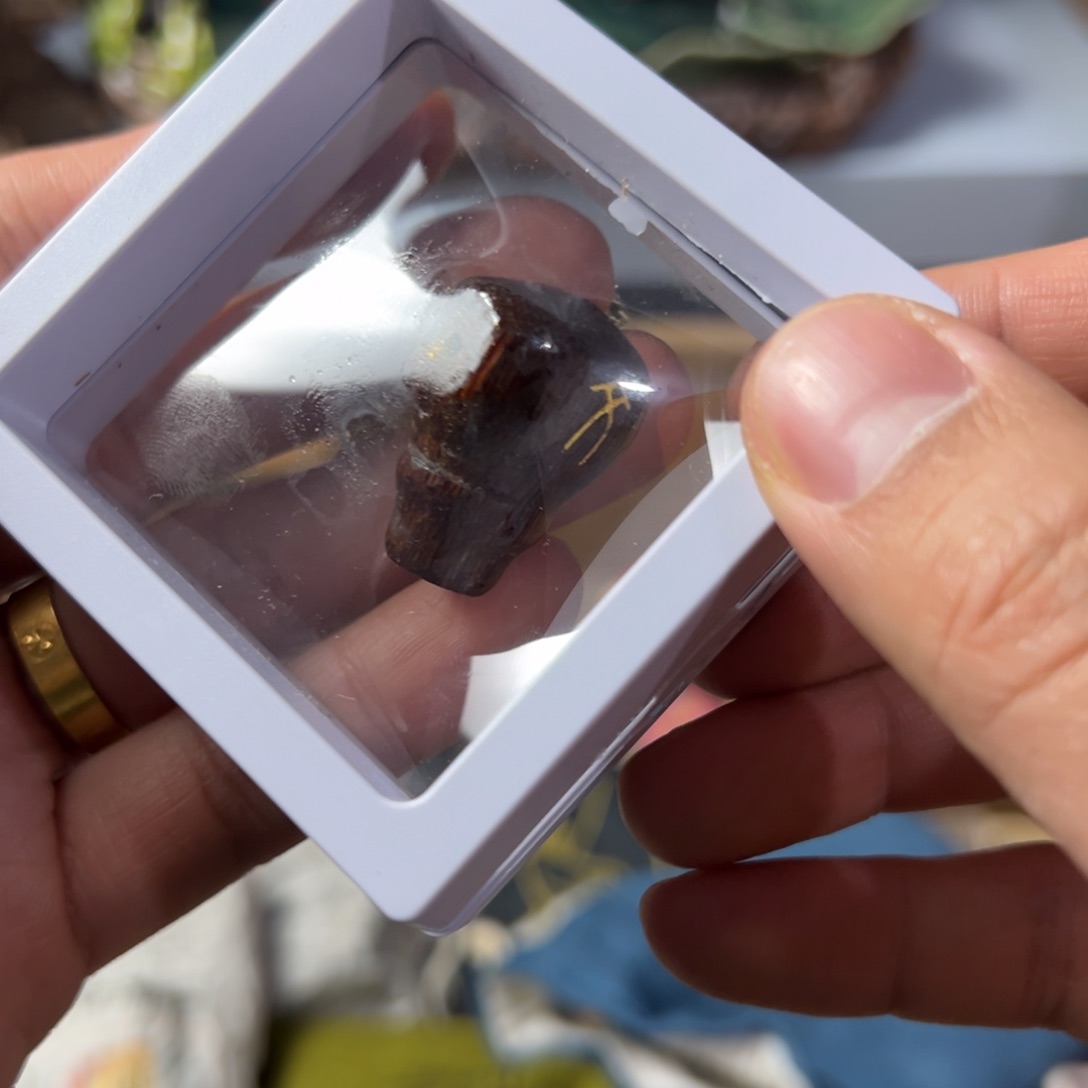 紫砂茶叶盒放漏场，全都漏