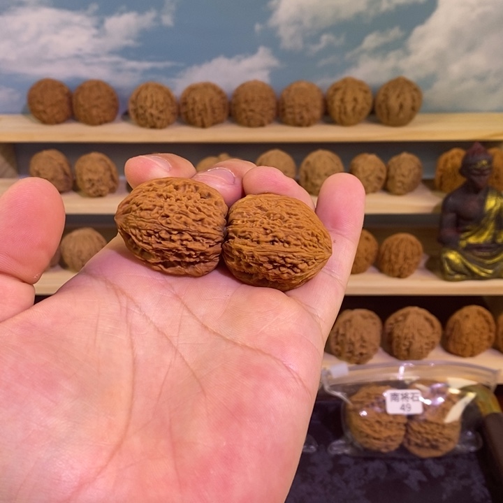 文玩核桃吊坠南疆