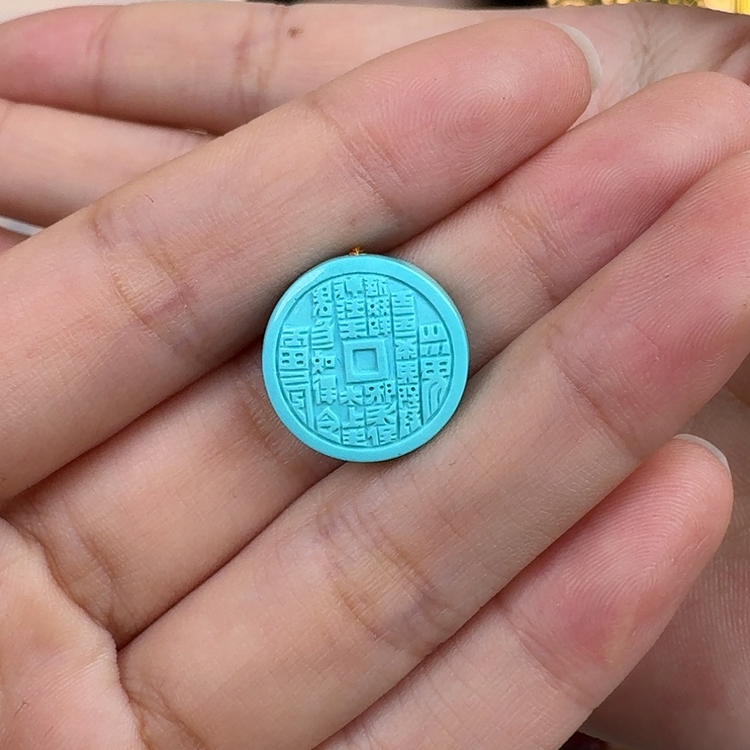 n***g绿松石未镶嵌珠宝奇石