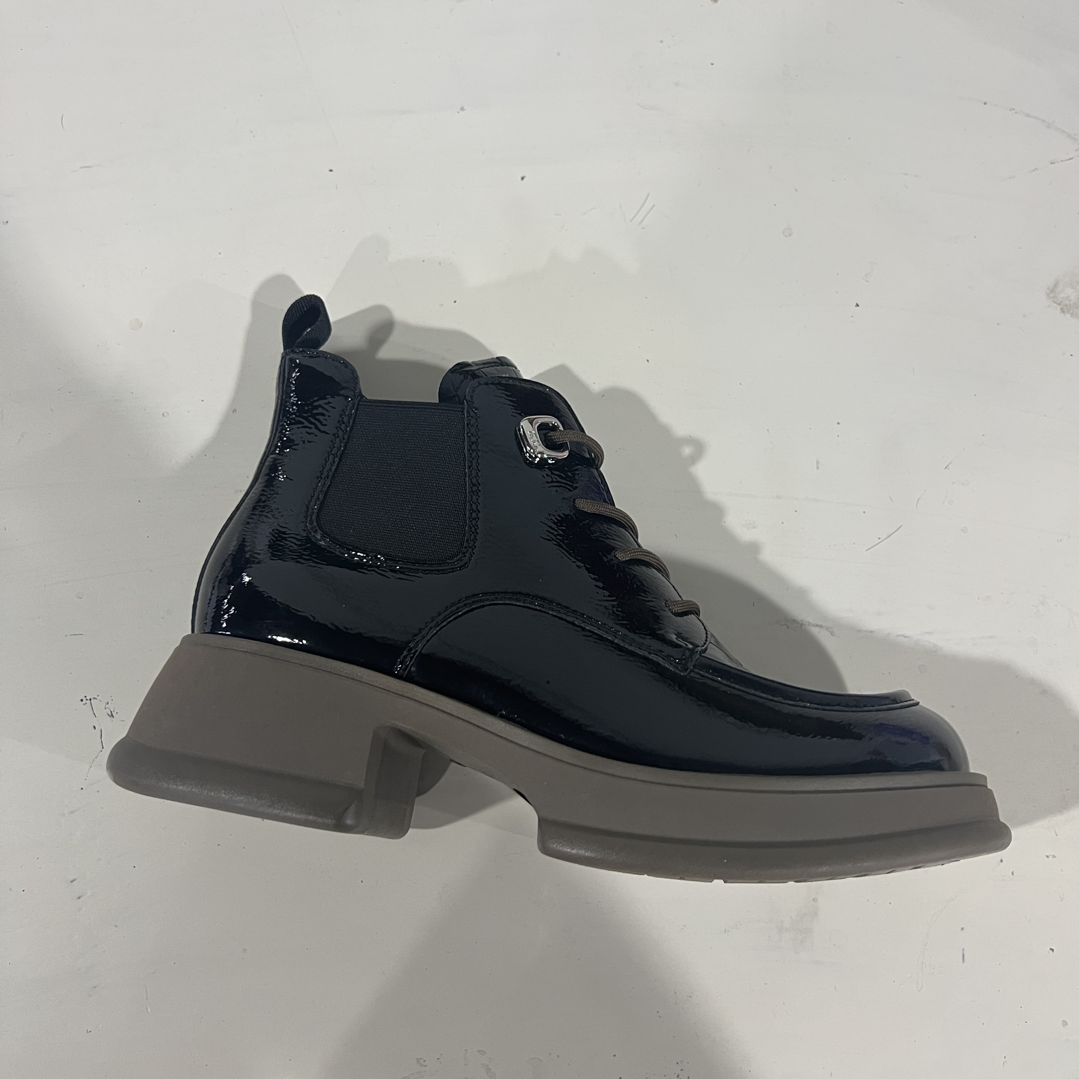 2131105H0178短靴C303