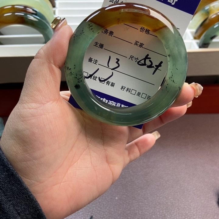 蛇纹石玉未镶嵌手镯手串