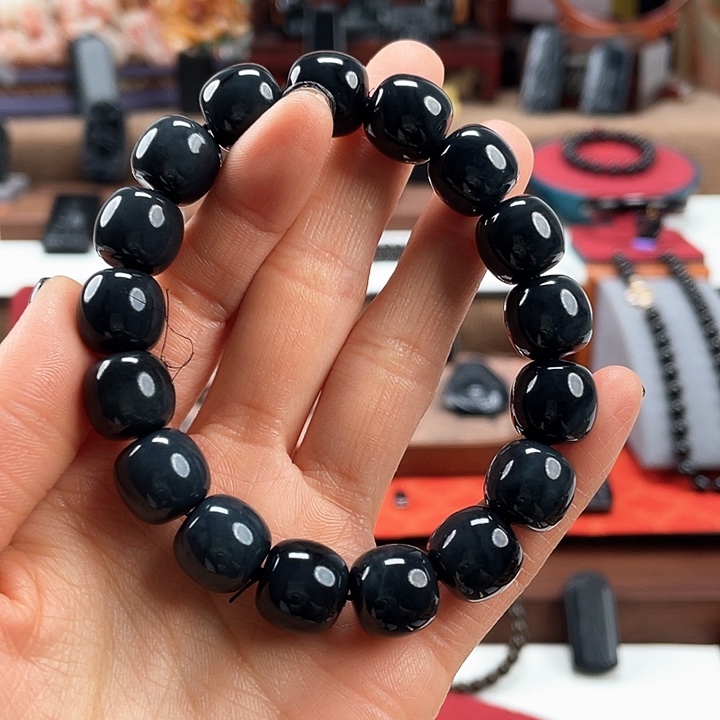 和田玉手串未镶嵌卡12.8入门级