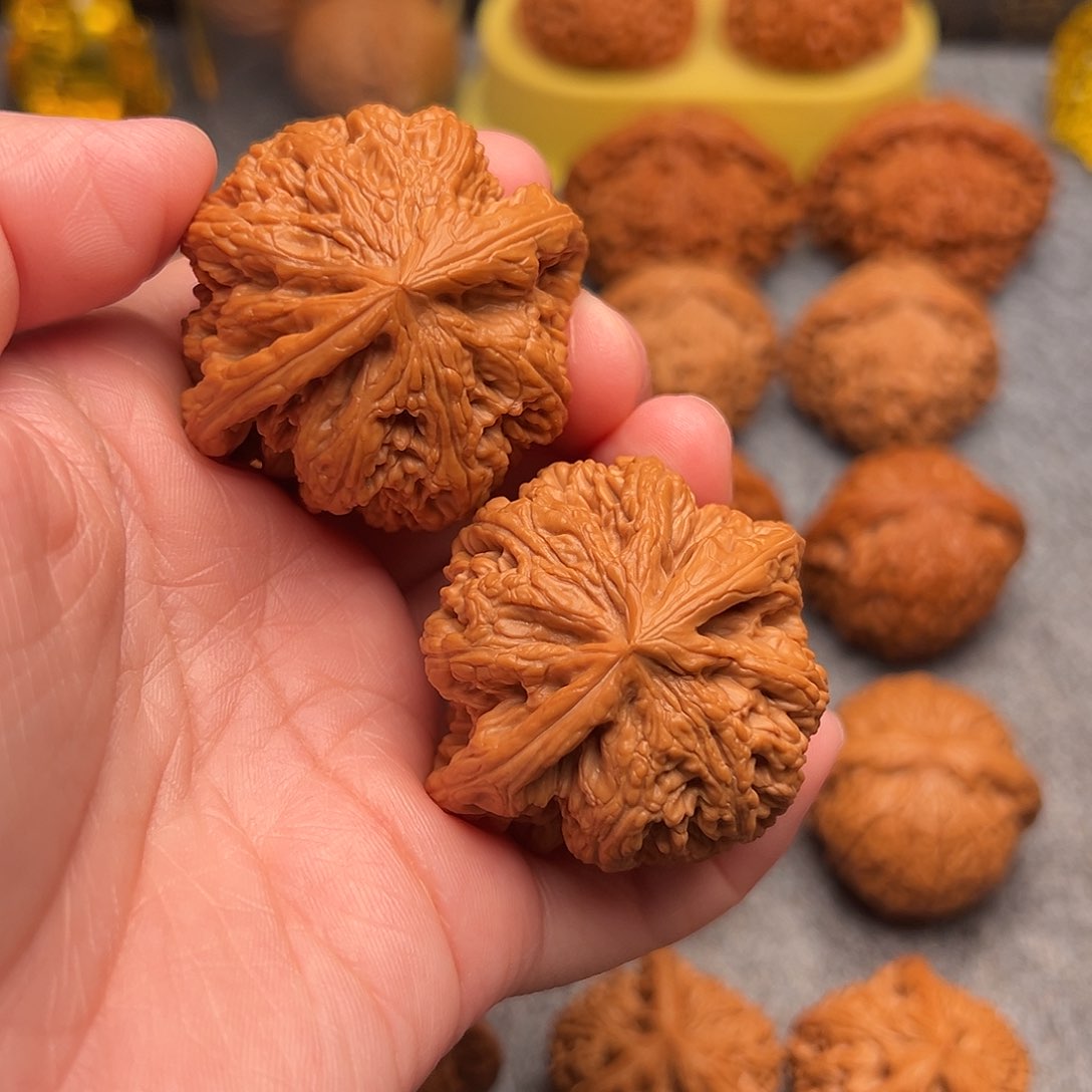 文玩核桃把件精品秒拍价大粗筋45