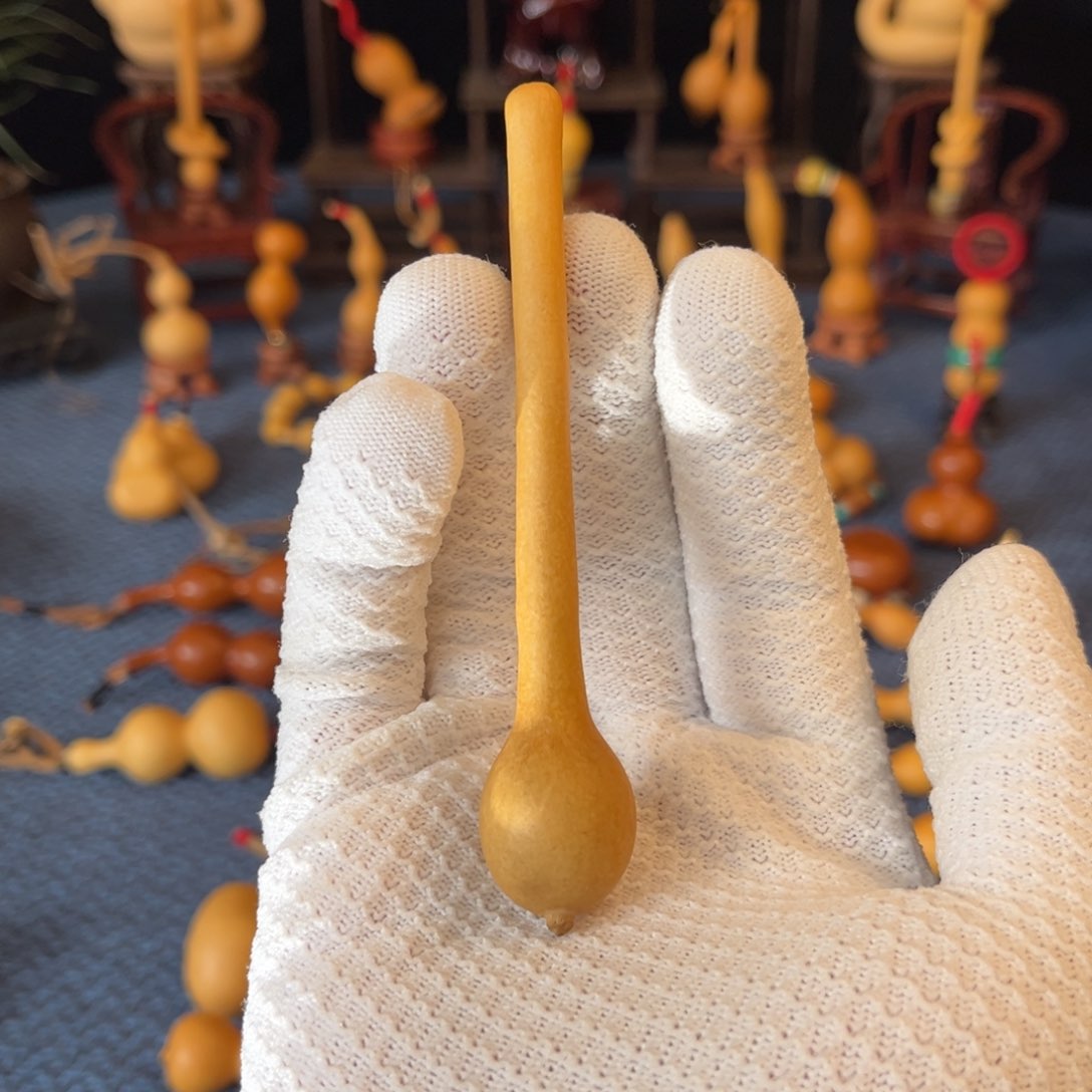 王*手把小葫芦蚂蚁油锤