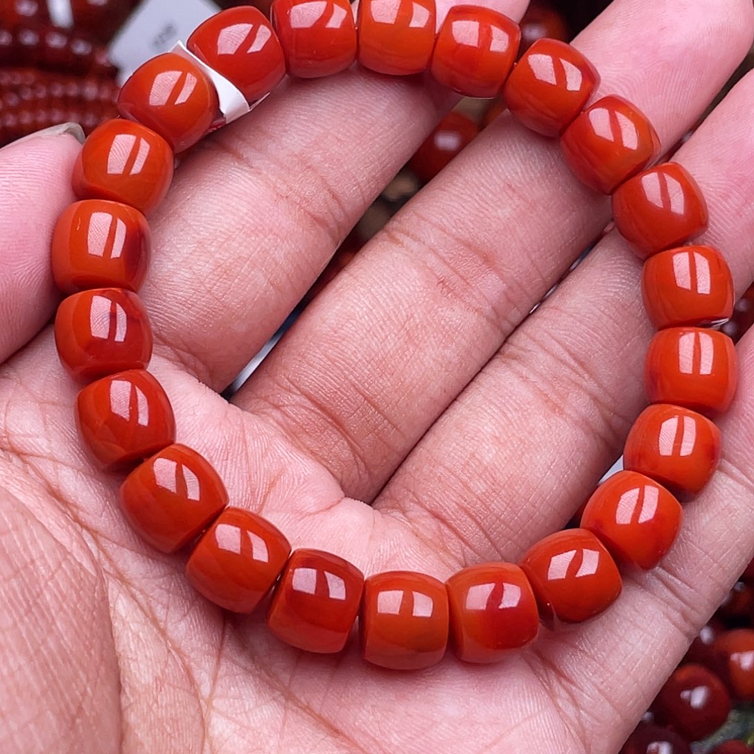 摩***西南红玛瑙未镶嵌手链南红瓦西卡10直切