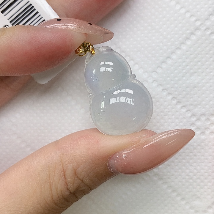 颈饰18K金镶嵌翡翠