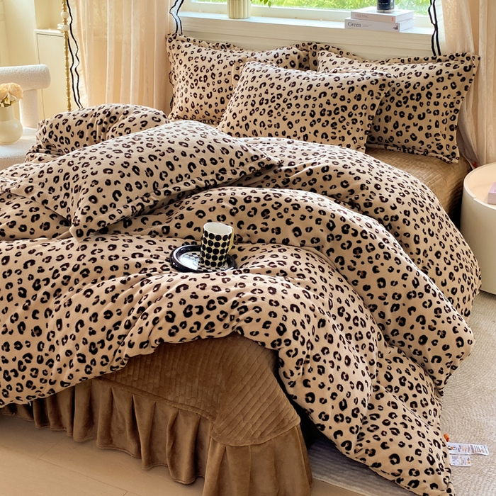 （总）2025秋冬新款牛奶绒印花床盖被套双面绒加绒加厚四件套