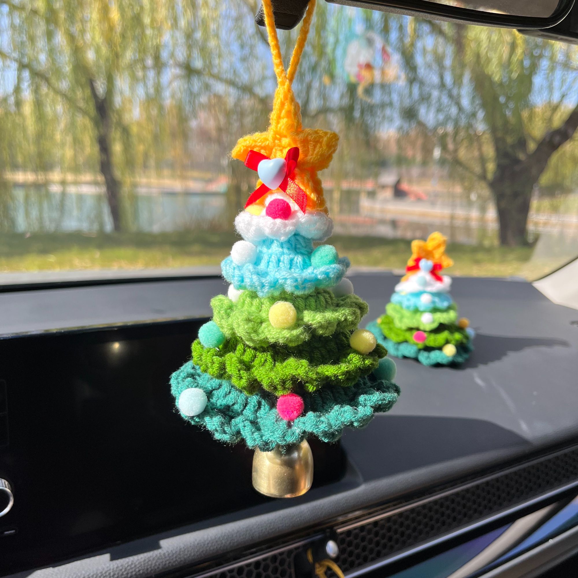 【成品】圣诞树汽车挂件成品铃铛车载装饰家居办公室吊饰钩织礼物