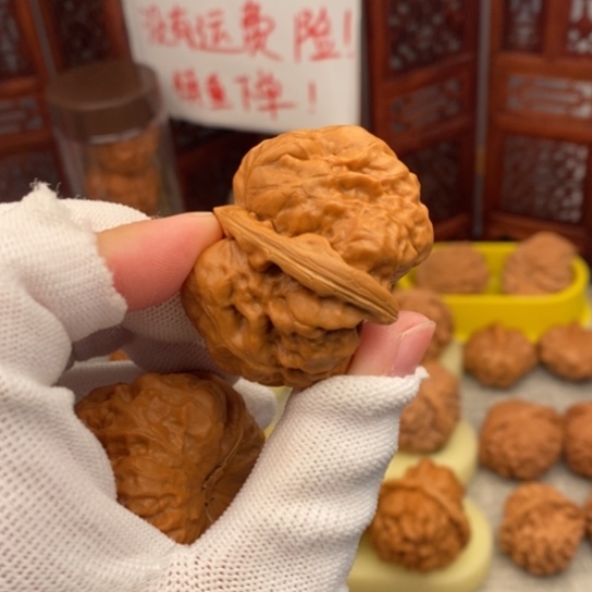 文玩核桃吊坠自*渡43蛤蟆头