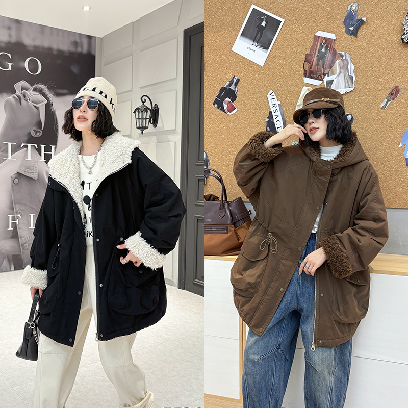 大码女装加绒连帽外套女120斤到260斤胖妹妹宽松显瘦棉服上衣冬季