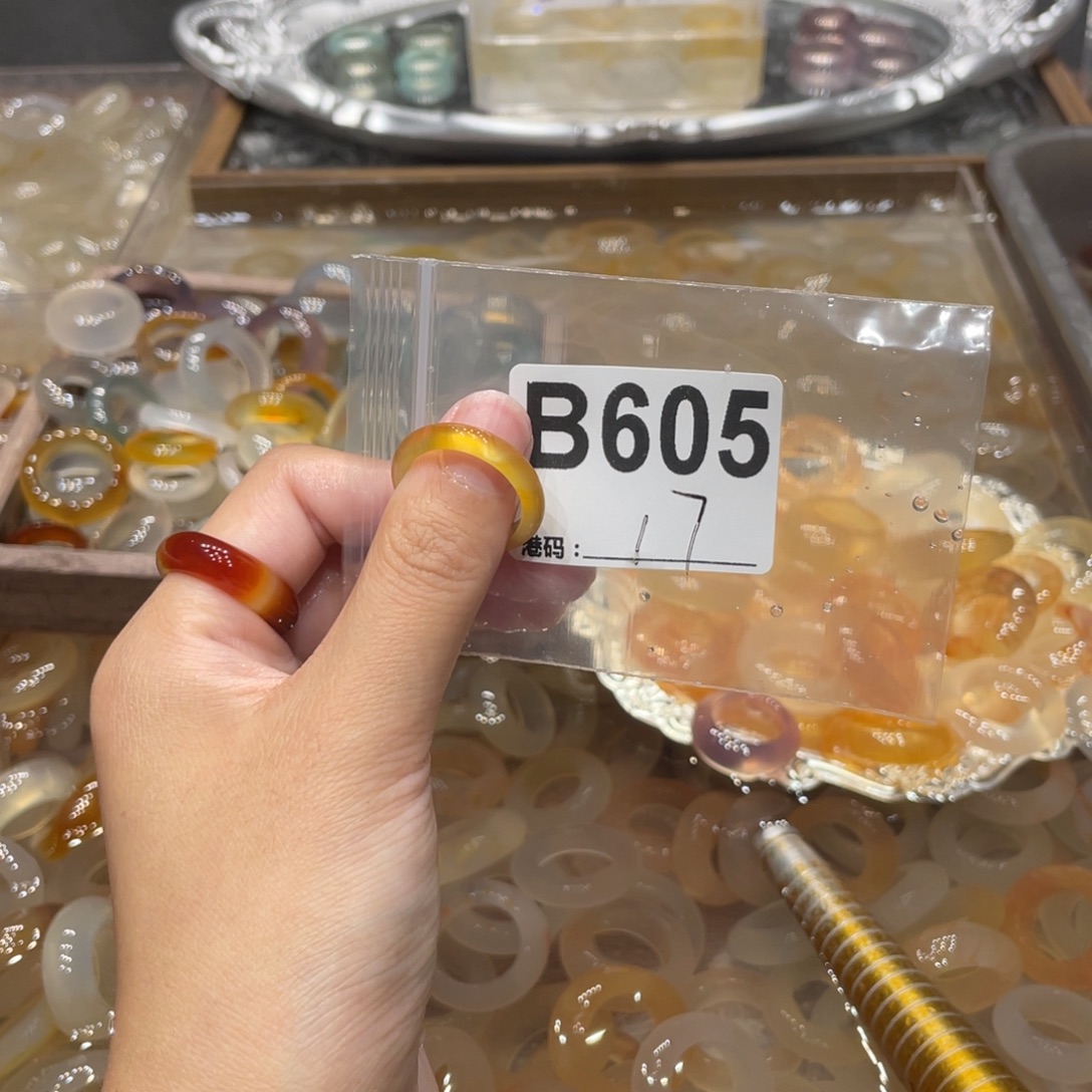 玛瑙/玉髓未镶嵌戒指605