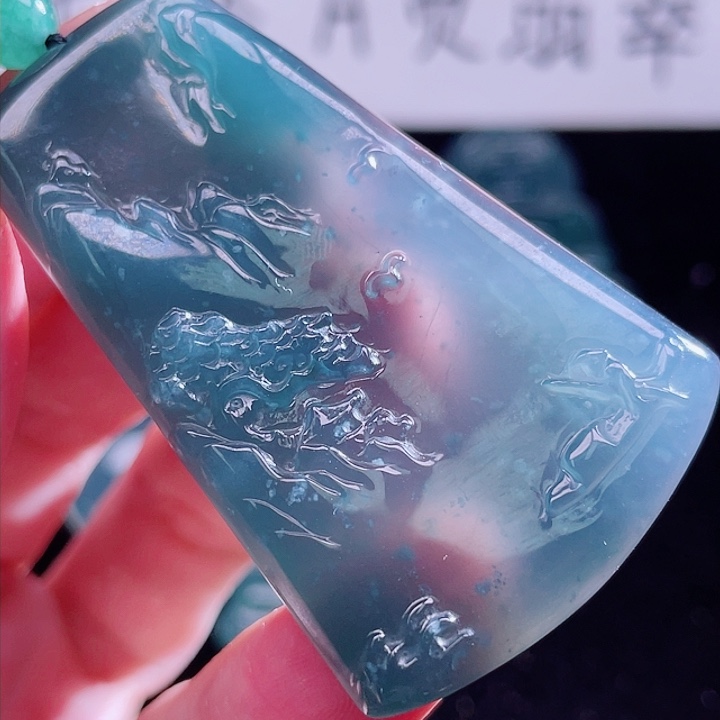 翡翠未镶嵌颈饰9999999999