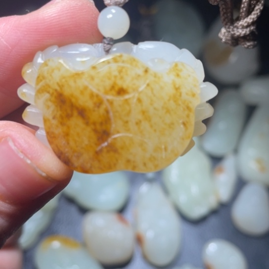 和田玉挂件未镶嵌带***界