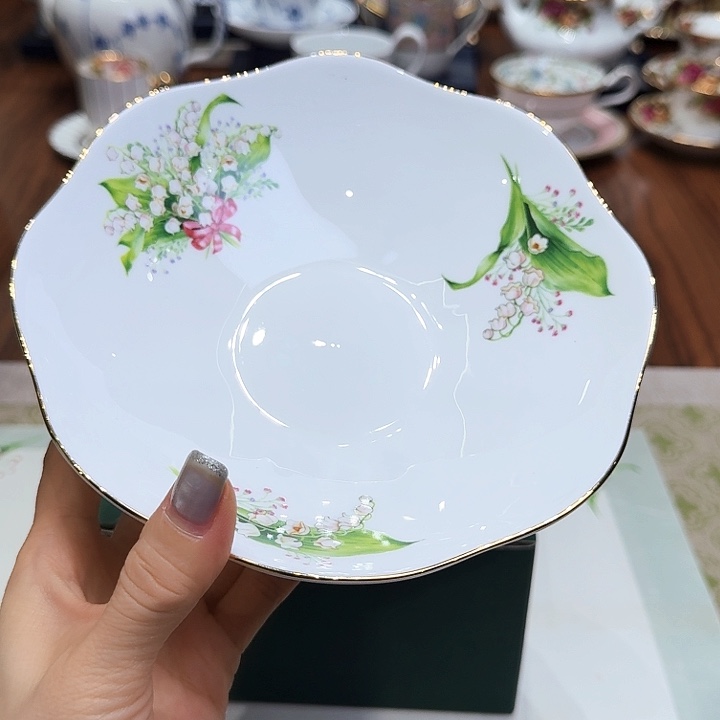 瓷片杯子杯子杯子水杯杯子水杯