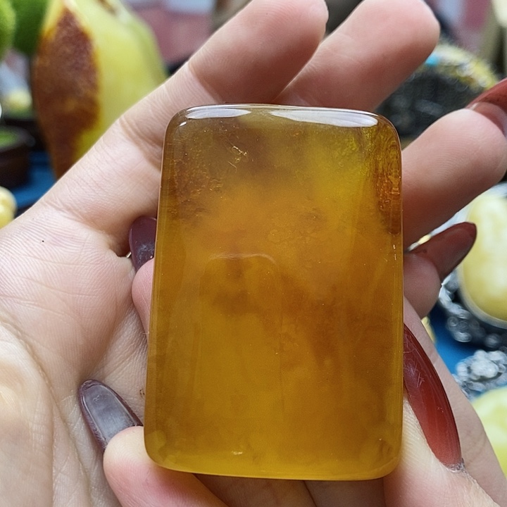 琥珀颈饰未镶嵌吊坠