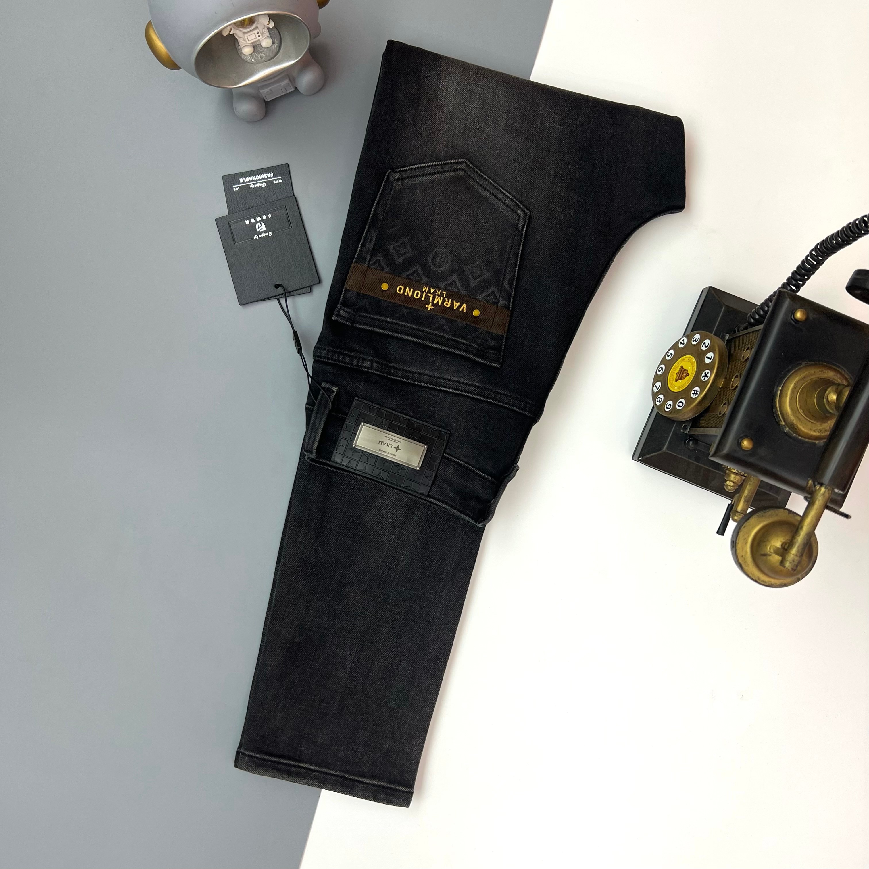 【98100-13】冬季新款男士弹力休闲水洗牛仔百搭小直筒长裤