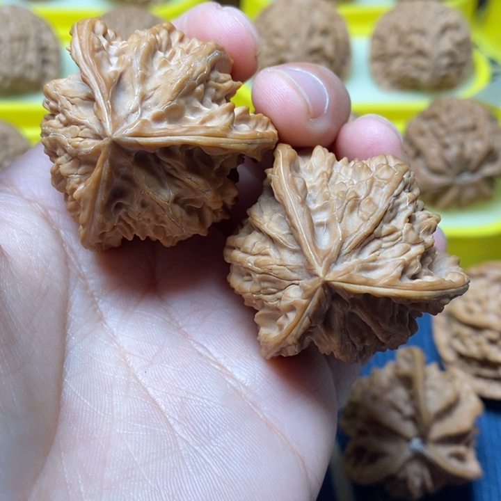 惜***愁文玩核桃盘山奔39