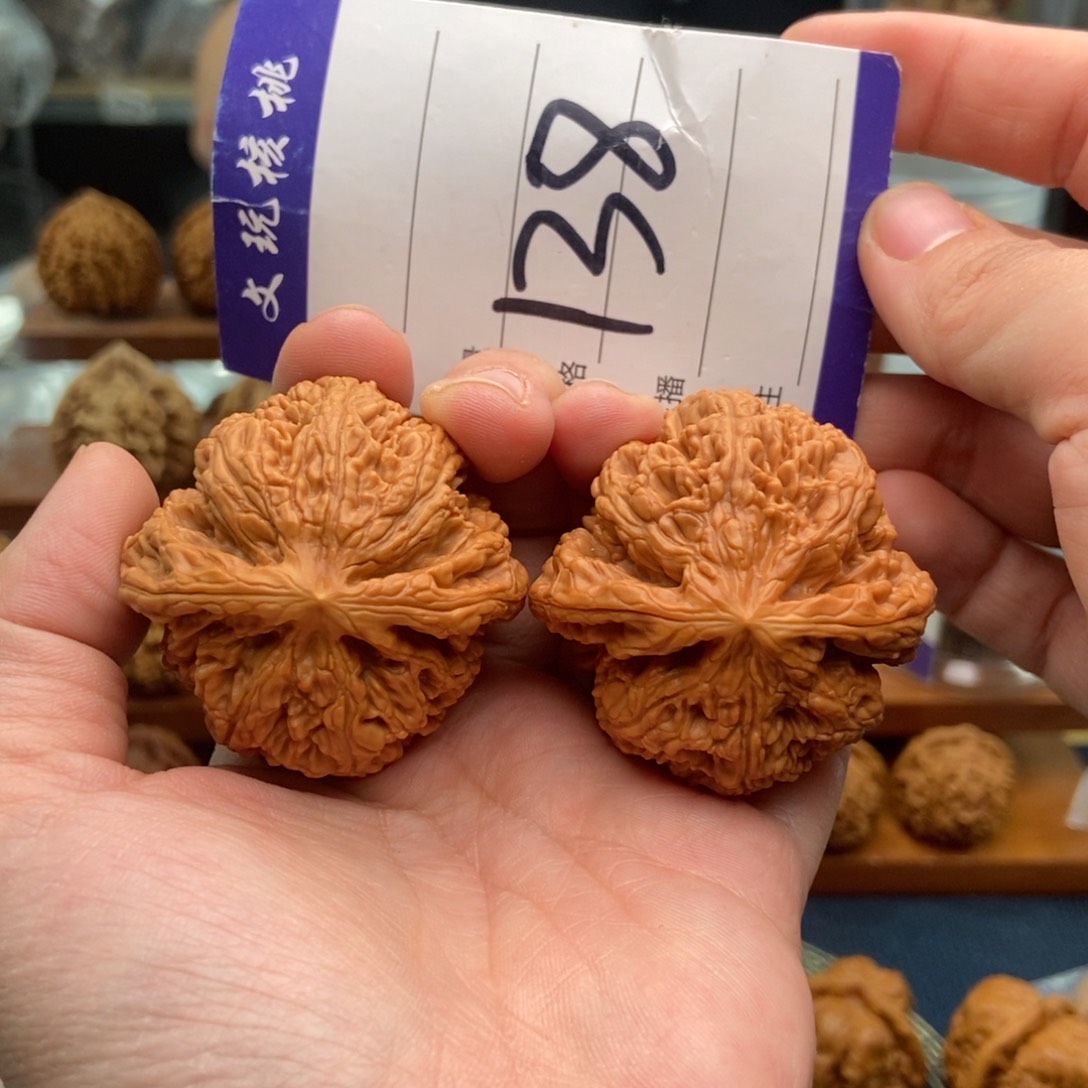 文玩核桃吊坠45粗筋