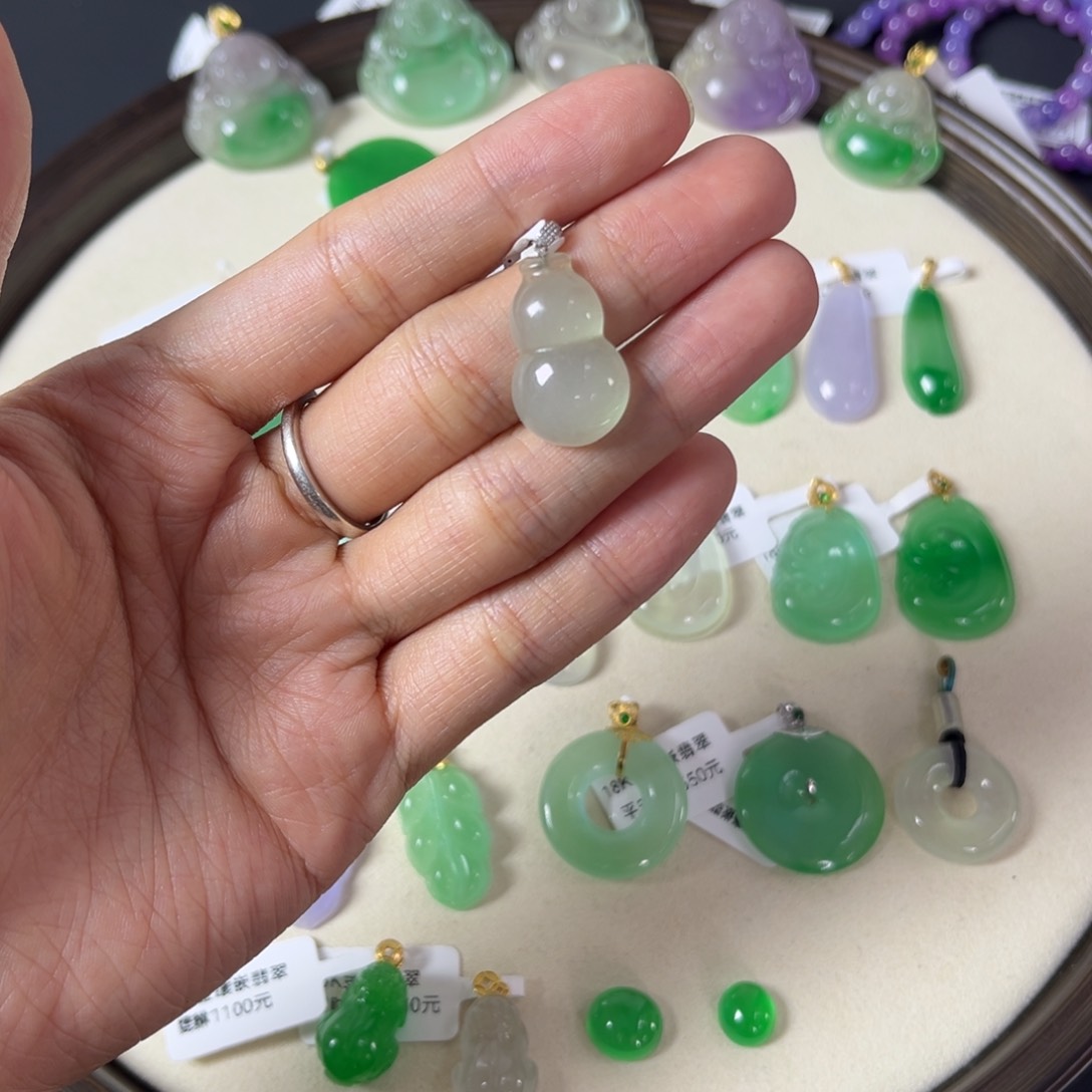 我***果葫芦直播编号W1846