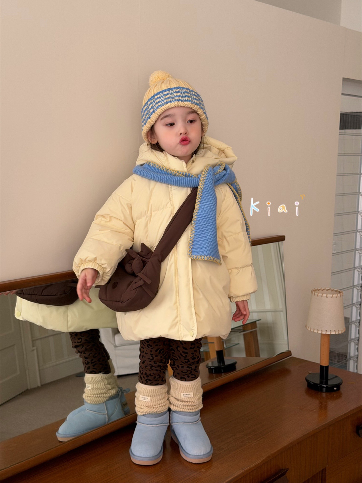 24小时发kiai冬季女童25新款羽·绒服汉服儿童861005