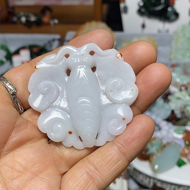 翡翠未镶嵌吊坠(赠链)